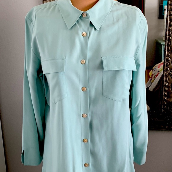 TOMMY BAHAMA 100% SILK BLOUSE . EXCELLENT CONDITION SIZE MEDIUM - Picture 3 of 6